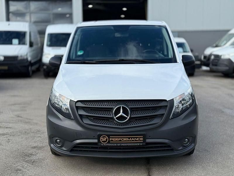 Gebraucht Mercedes Vito 136 PS (100 kW) 2020 Weiß Van