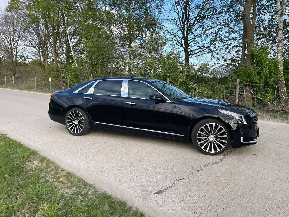 Gebraucht Cadillac CT6 417 PS (306 kW) 2018 Schwarz Limousine
