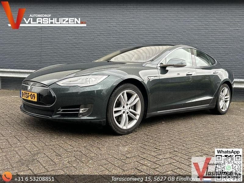 Grün Gebraucht 2014 Tesla Model S Limousine | 13.950 € (Fairer Preis) - Bild 1/4