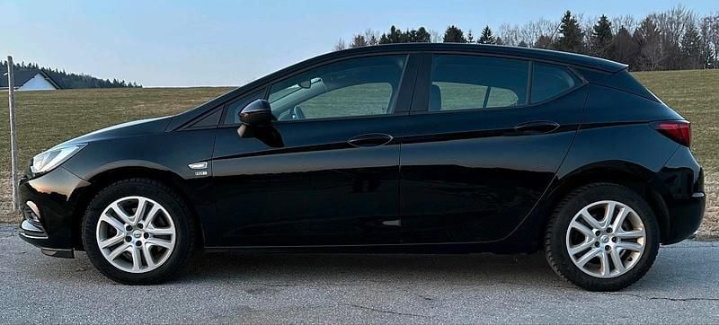 Gebraucht Opel Astra 150 PS (110 kW) 2019 Schwarz Limousine