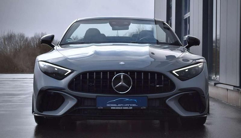 Gebraucht Mercedes SL63 AMG AMG 585 PS (430 kW) 2023 Alpingrau Cabrio