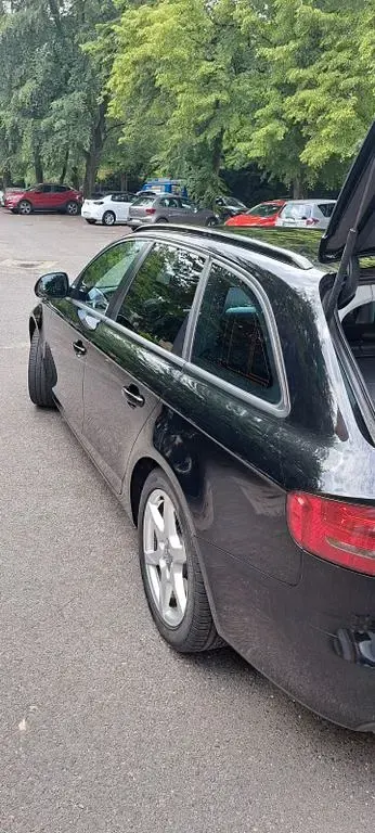Gebraucht Audi A4 Ambition 160 PS (117 kW) 2009 Schwarz Kombi