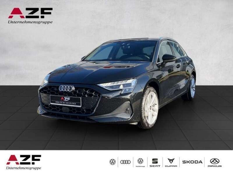 Schwarz Gebraucht 2025 Audi A3 Sportback Ambiente Limousine | 30.990 € (Guter Preis) - Bild 1/4