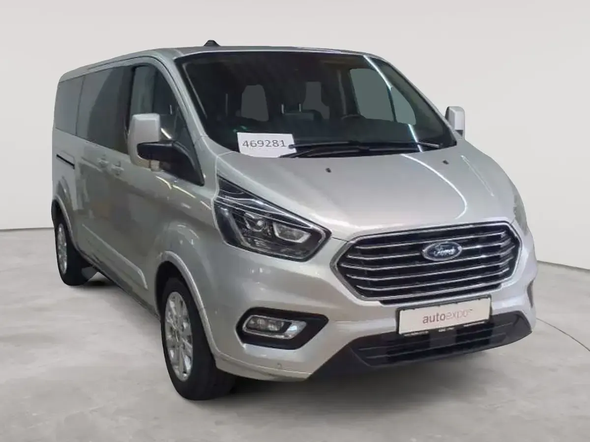 Gebraucht Ford Tourneo Titanium 130 PS (95 kW) 2021 Van / Kleinbus