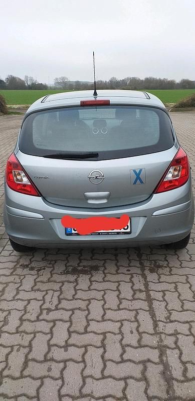 Gebraucht Opel Corsa Energy 87 PS (63 kW) 2014 Silber Kleinwagen