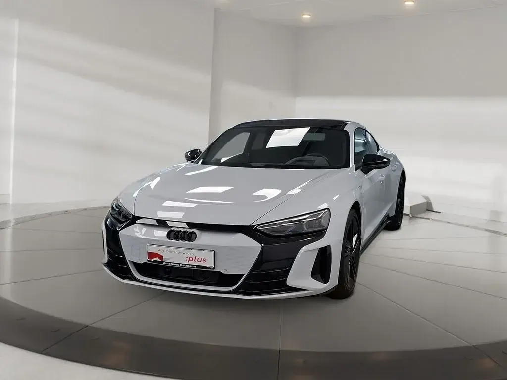 Gebraucht Audi e-tron GT quattro Ambiente 439 kW (598 PS) 2023 Grau (suzukagrau metallic) Limousine