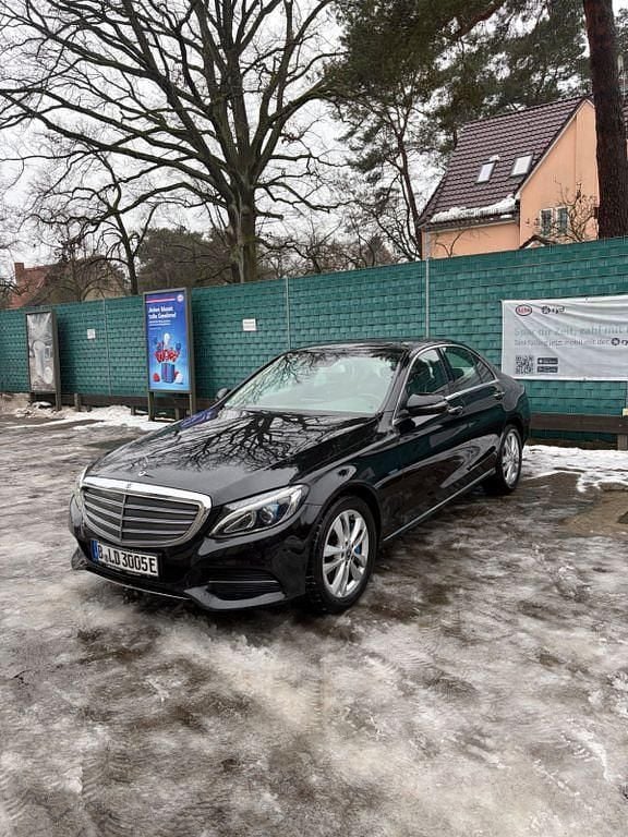 Gebraucht Mercedes C350e 279 PS (205 kW) 2017 Schwarz Limousine
