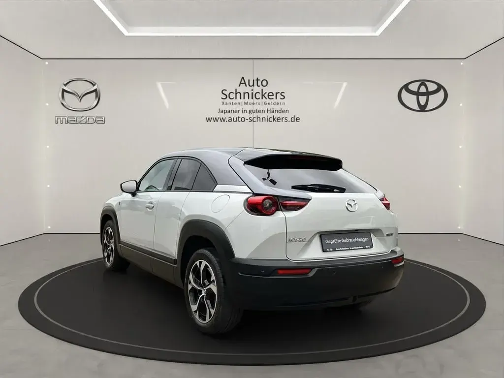 Gebraucht Mazda MX30 Makoto 170 PS (125 kW) 2023 Weiss SUV