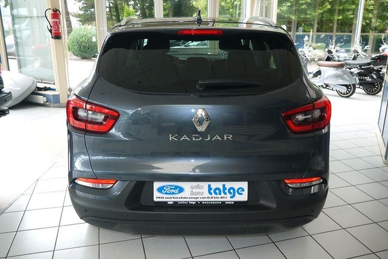 Gebraucht Renault Kadjar LIMITED 140 PS (102 kW) 2019 Grau SUV