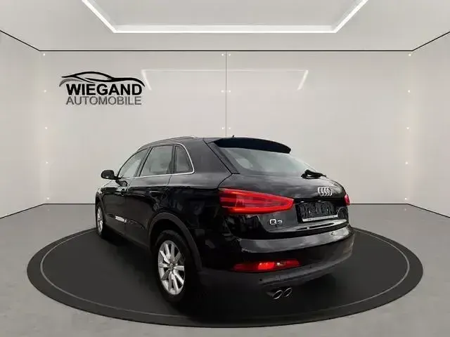 Gebraucht Audi Q3 Sport 177 PS (130 kW) 2012 Schwarz SUV