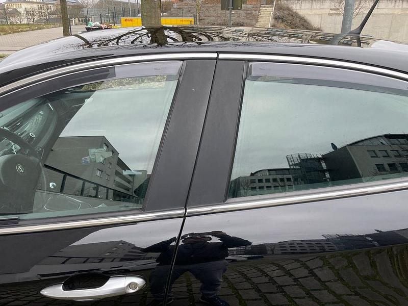 Gebraucht Alfa Romeo Giulietta 120 PS (88 kW) 2012 Schwarz Kleinwagen