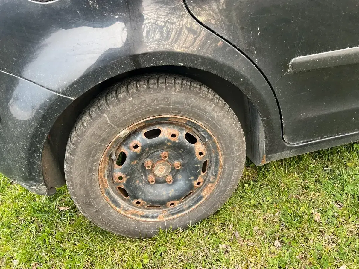 Gebraucht VW Polo 64 PS (47 kW) 2004 Schwarz Kleinwagen