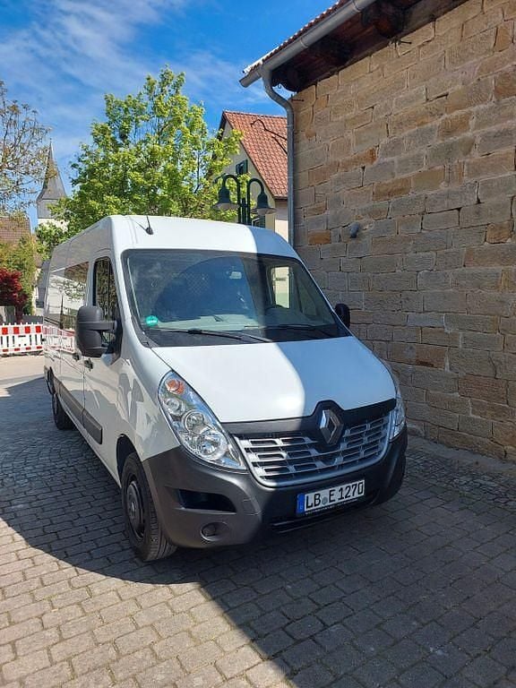 Second-hand Renault Master 136 CP (100 kW) 2015 Alb Van