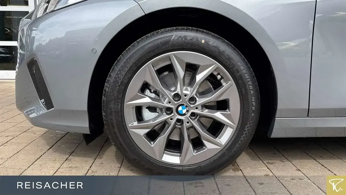 Neu BMW 120 170 PS (125 kW) 2026 Skyscraper grau metallic Kleinwagen