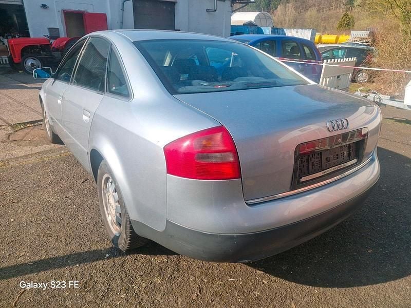 Gebraucht Audi A6 165 PS (121 kW) 1998 Silber Limousine