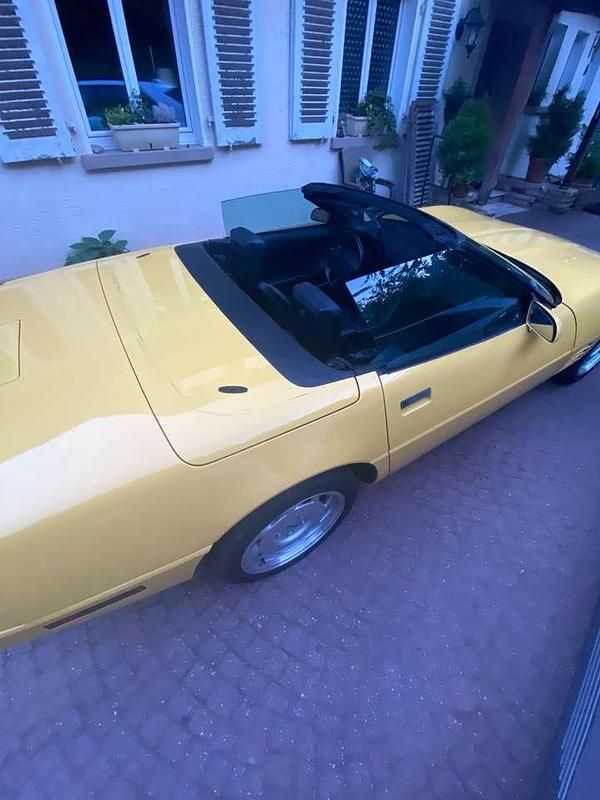 Gelb Gebraucht 1992 Chevrolet Corvette C4 LT Cabrio | 32.000 € - Bild 1/4