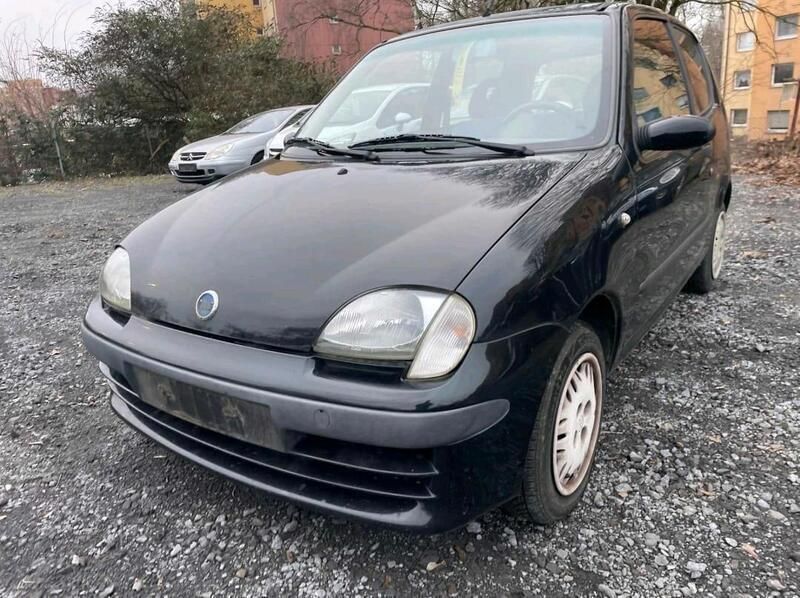 Schwarz Gebraucht 2002 Fiat Seicento Kleinwagen | 1.200 € (Fairer Preis) - Bild 1/4