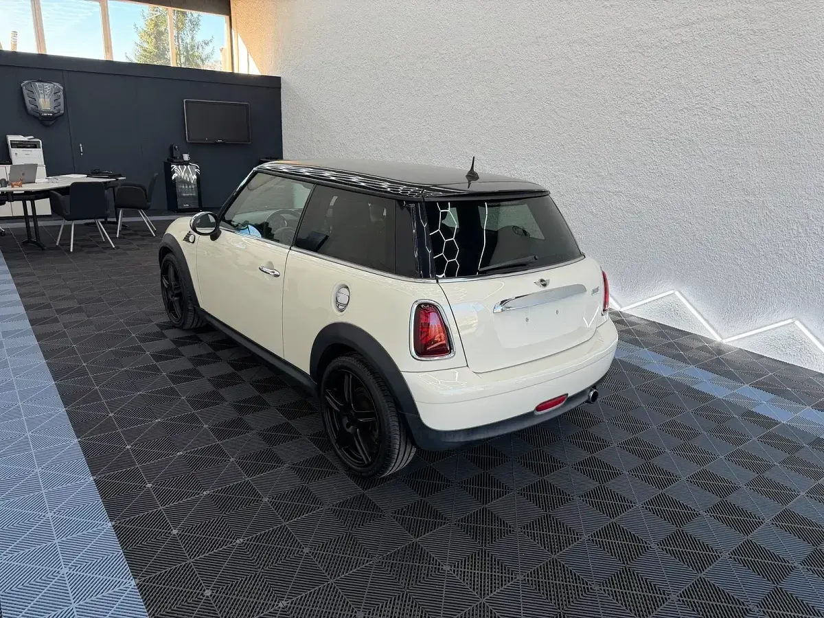 Usata Mini ONE 95 CV (69 kW) 2009 Bianco Utilitaria