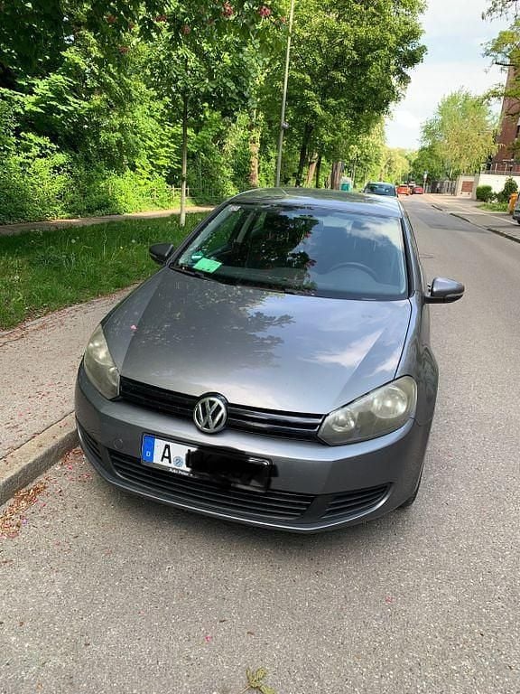 Grau Gebraucht 2009 VW Golf VI Trendline Limousine | 3.290 € (Guter Preis) - Bild 1/4
