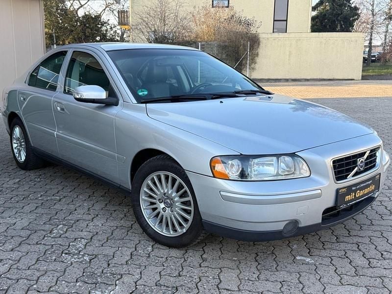 Second-hand Volvo S60 163 CP (119 kW) 2006 Argintiu Berlinǎ