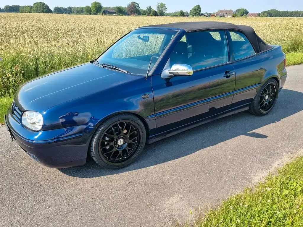 Gebraucht VW Golf Trendline 101 PS (74 kW) 2000 Blau Cabrio