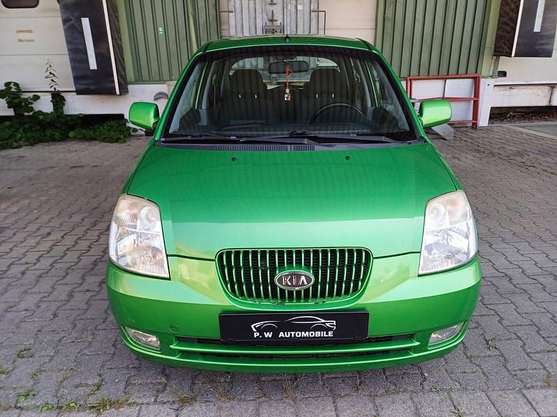 Grün Gebraucht 2005 Kia Picanto 2 Kleinwagen | 1.590 € - Bild 1/4