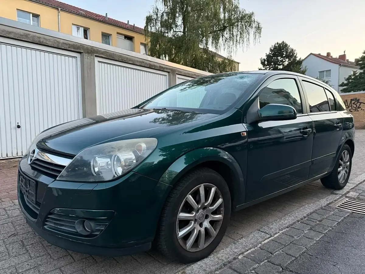 Gebraucht Opel Astra 125 PS (91 kW) 2005 Kleinwagen
