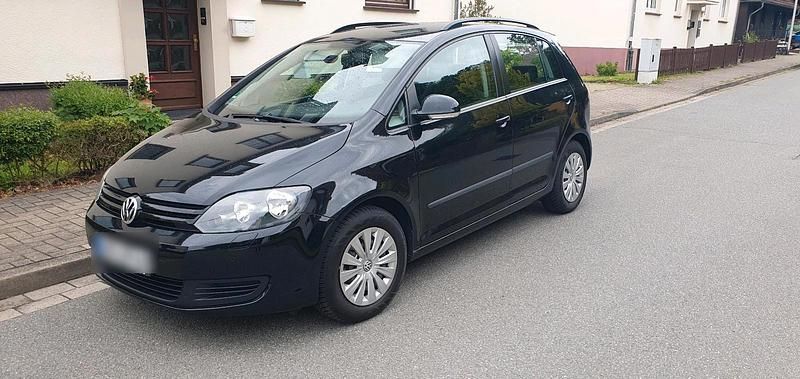 Gebraucht VW Golf VI 105 PS (77 kW) 2010 Schwarz Kleinwagen