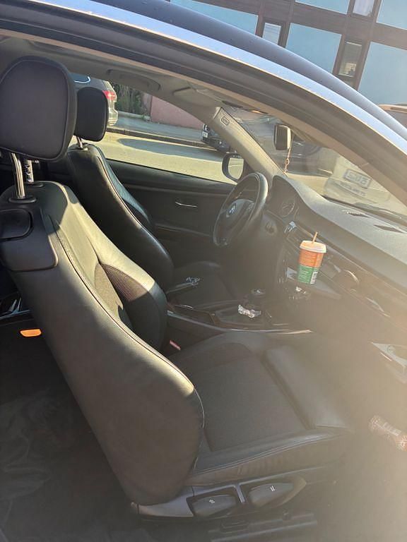 Gebraucht BMW 320 170 PS (125 kW) 2010 Blau Coupé