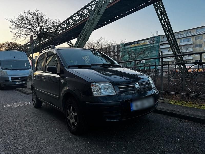 Schwarz Gebraucht 2005 Fiat Panda Kleinwagen | 1.950 € (Etwas zu teuer) - Bild 1/4