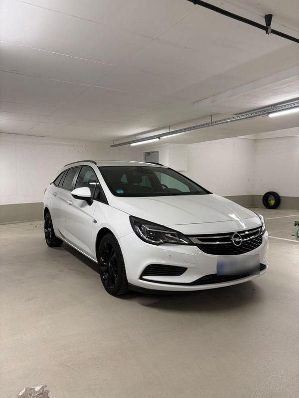 Gebraucht Opel Astra 136 PS (100 kW) 2017 Weiß Kombi