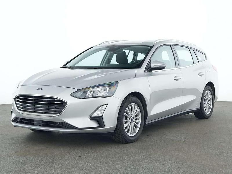 Polarsilber metallic Gebraucht 2021 Ford Focus Titanium Kombi | 13.500 € (Guter Preis) - Bild 1/4