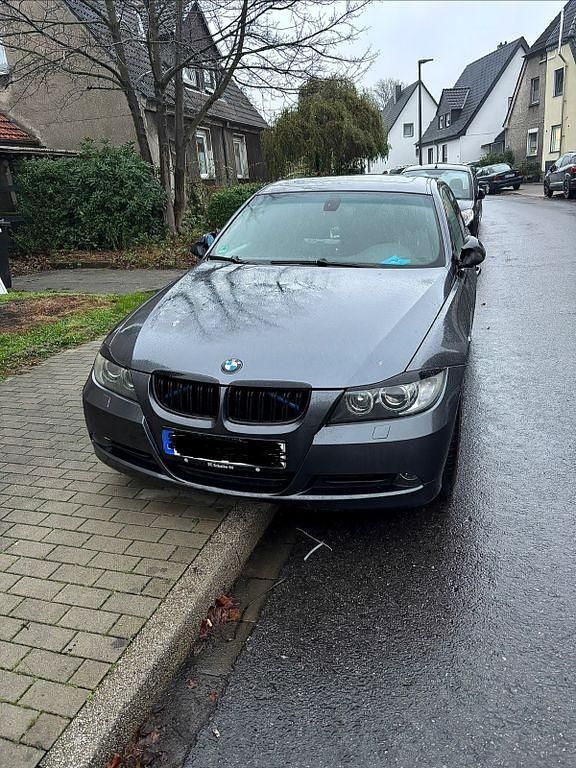 Gebraucht BMW 318 M Performance 129 PS (94 kW) 2007 Grau Limousine