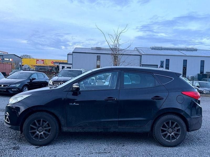 Gebraucht Hyundai ix35 116 PS (85 kW) 2013 Schwarz SUV