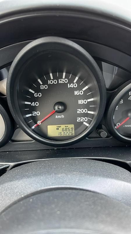 Gebraucht Mitsubishi Colt 75 PS (55 kW) 2007 Rot Kleinwagen