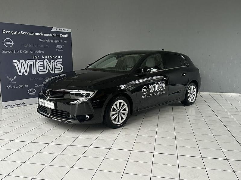 Karbon schwarz metallic Gebraucht 2022 Opel Astra Elegance Limousine | 18.650 € (Fairer Preis) - Bild 1/4