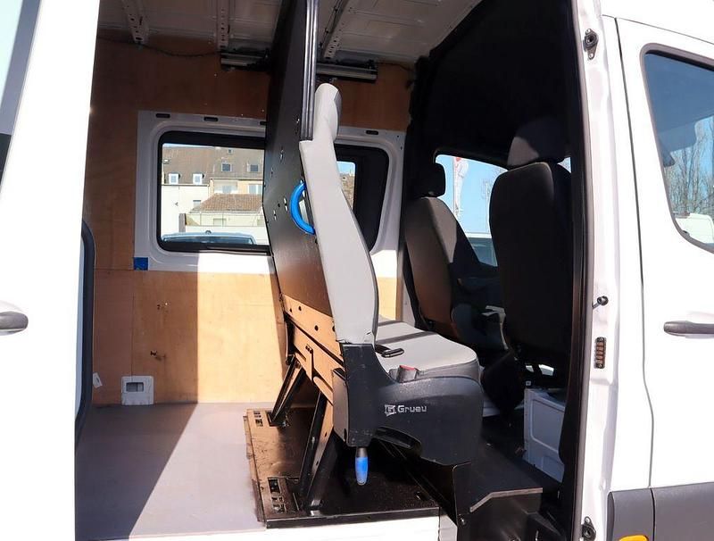 Gebraucht Mercedes Sprinter 143 PS (105 kW) 2021 Weiß Van