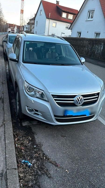 Gebraucht VW Tiguan 140 PS (102 kW) 2011 Silber SUV