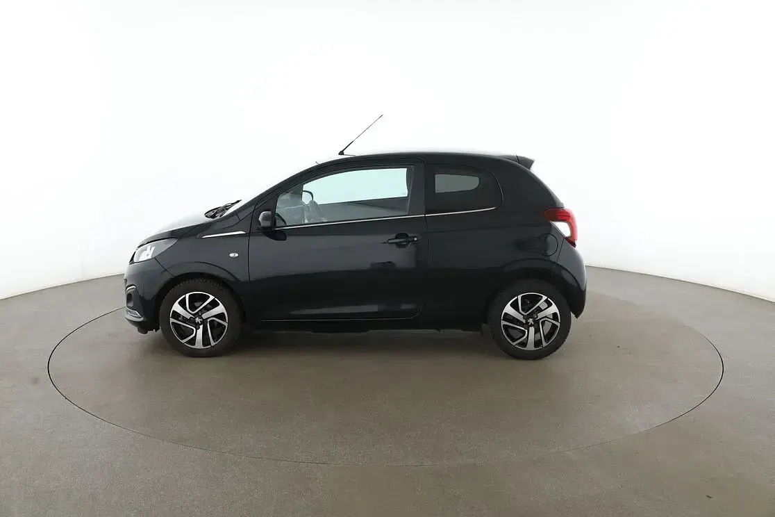 Gebraucht Peugeot 108 Allure 72 PS (52 kW) 2021 Schwarz Limousine