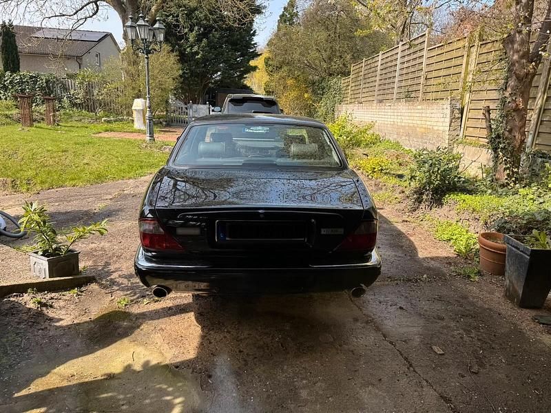 Gebraucht Jaguar XJR 363 PS (266 kW) 2001 Schwarz Limousine