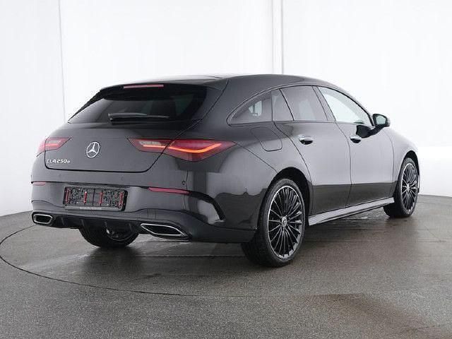 Gebraucht 2024 Mercedes CLA250e Shooting Brake Kombi | 33.490 € (Fairer Preis) - Bild 1/4
