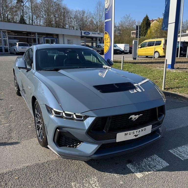 Ny Ford Mustang GT Fastback 446 HK (328 kW) 2026 Blå Coupe