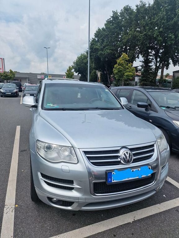 Silber Gebraucht 2009 VW Touareg SUV | 10.000 € (Etwas zu teuer) - Bild 1/4