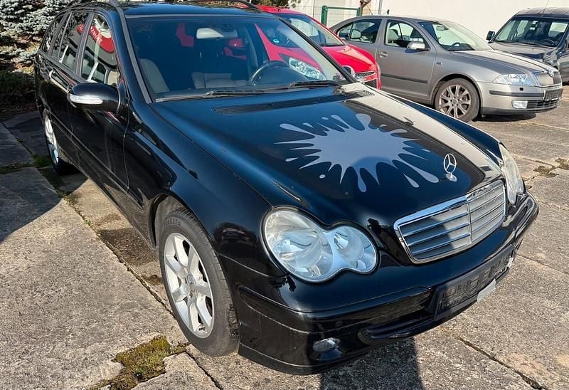 Gebraucht Mercedes C200 163 PS (119 kW) 2004 Schwarz Kombi