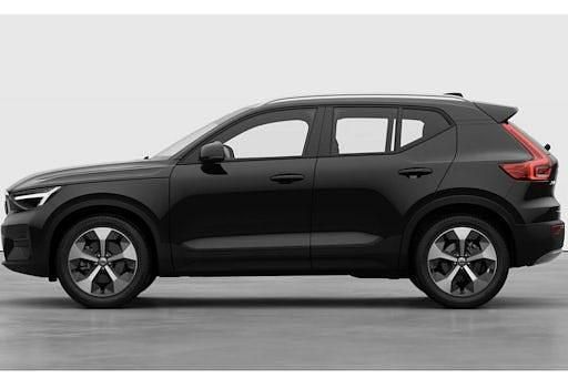 Neu Volvo XC40 Core 163 PS (119 kW) 2026 Schwarz SUV