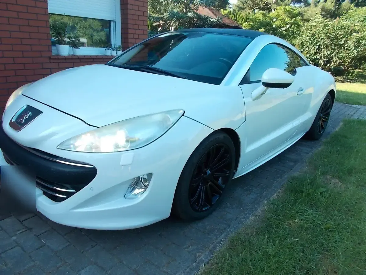 Gebraucht Peugeot RCZ 156 PS (114 kW) 2011 Weiß Coupé