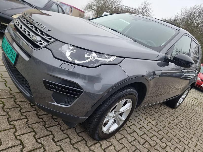 Grau (metallic) Gebraucht 2018 Land Rover Discovery Sport SUV | 15.998 € (Guter Preis) - Bild 1/4