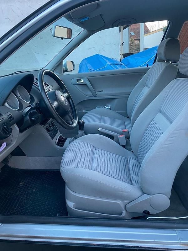 Gebraucht VW Polo 75 PS (55 kW) 2001 Silber Kleinwagen