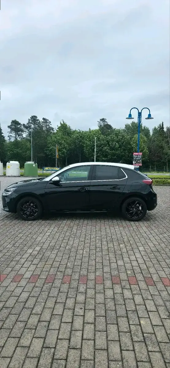 Gebraucht Opel Corsa 100 PS (73 kW) 2021 Schwarz Kleinwagen