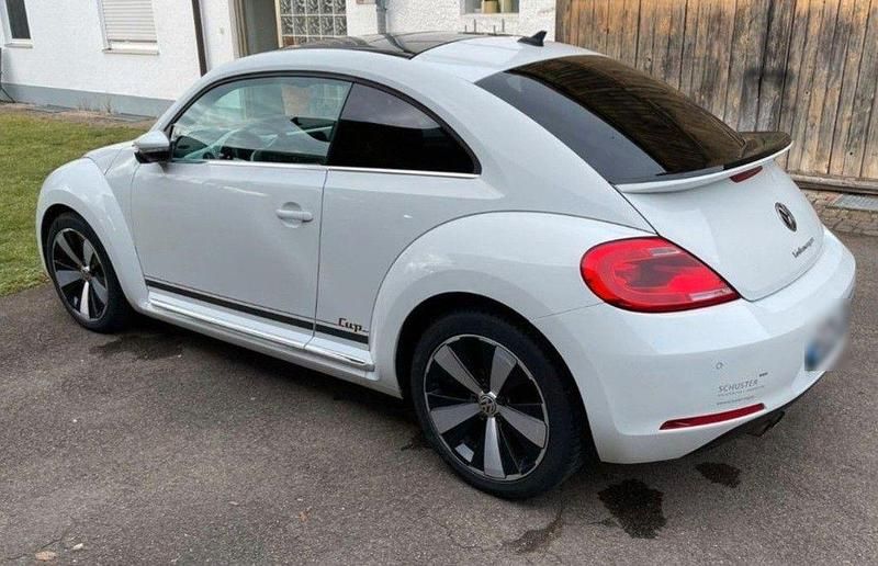 Gebraucht VW Beetle Cup 160 PS (117 kW) 2014 Weiß Kleinwagen